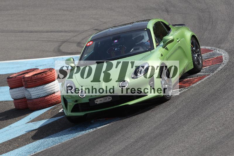 /Archiv-2022/58 30.08.2022 Caremotion  Auto Track Day ADR/Gruppe rot/35